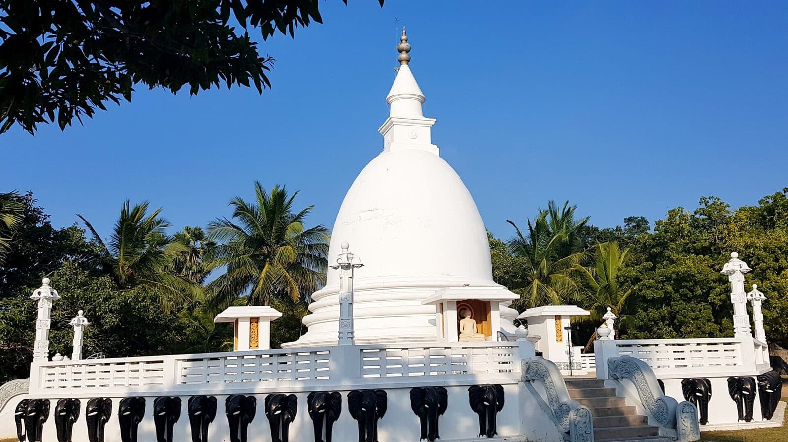 Dambakolapatuna Viharaya
