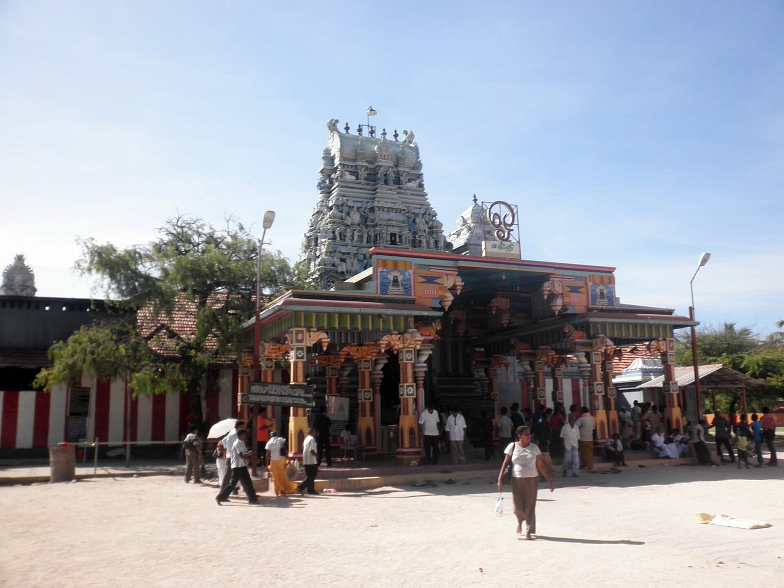 Nagapooshani Amman Temple